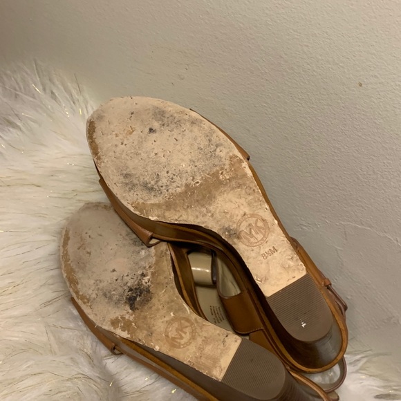 Michael Kors tan brown wedges shoes size 8.5M - Picture 14 of 14